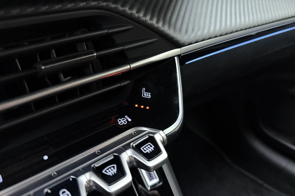 Peugeot e-208 – foto 27