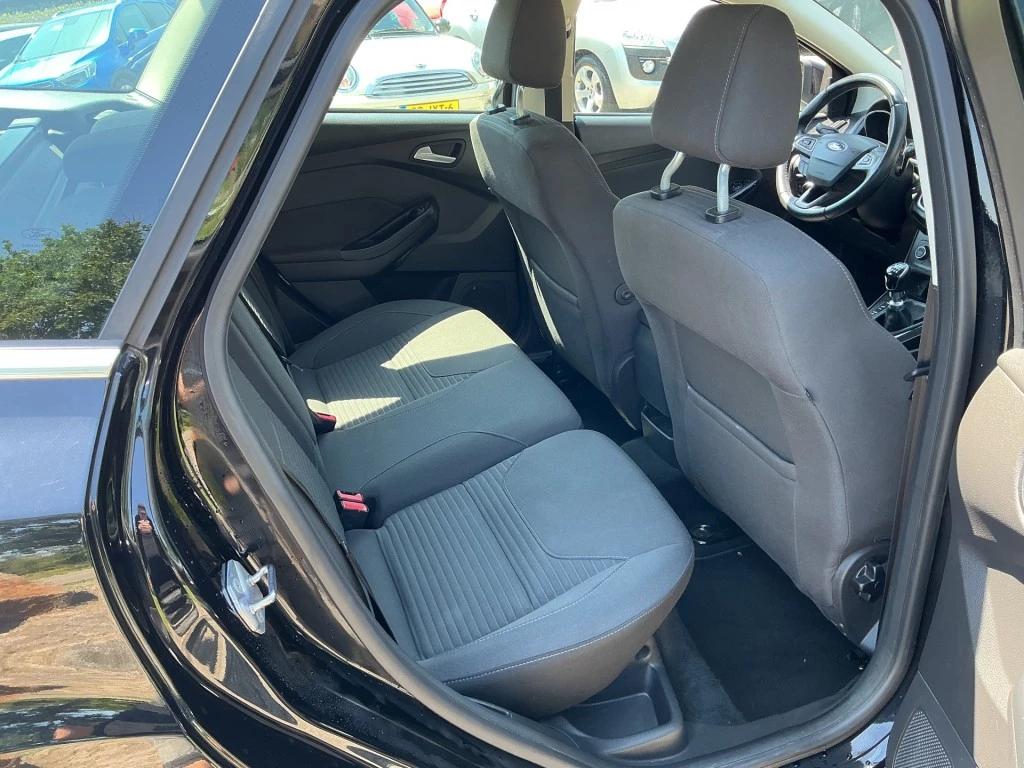 Ford Focus – foto 10