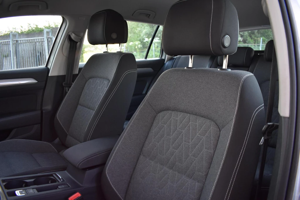 Volkswagen Passat – foto 13