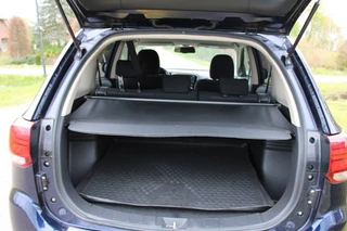 Mitsubishi Outlander – thumbnail 18
