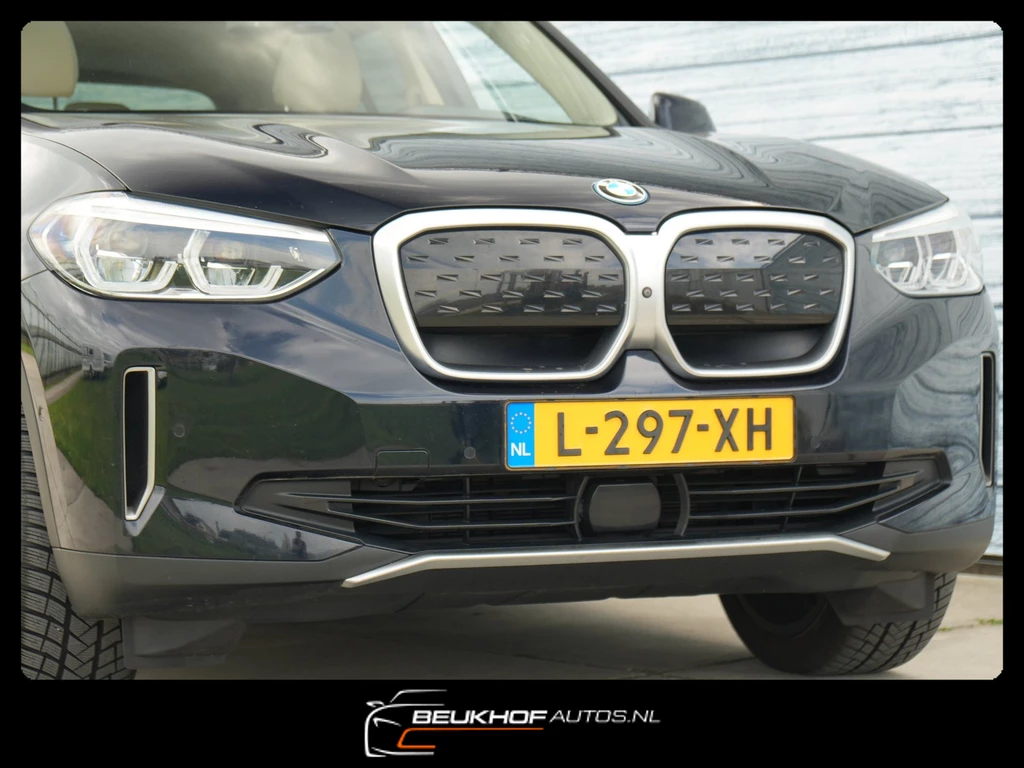 BMW iX3 – foto 9