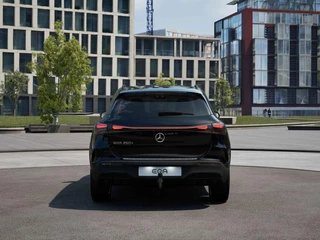 Mercedes-Benz EQA – thumbnail 3
