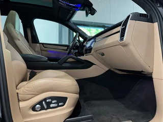 Porsche Cayenne – thumbnail 22