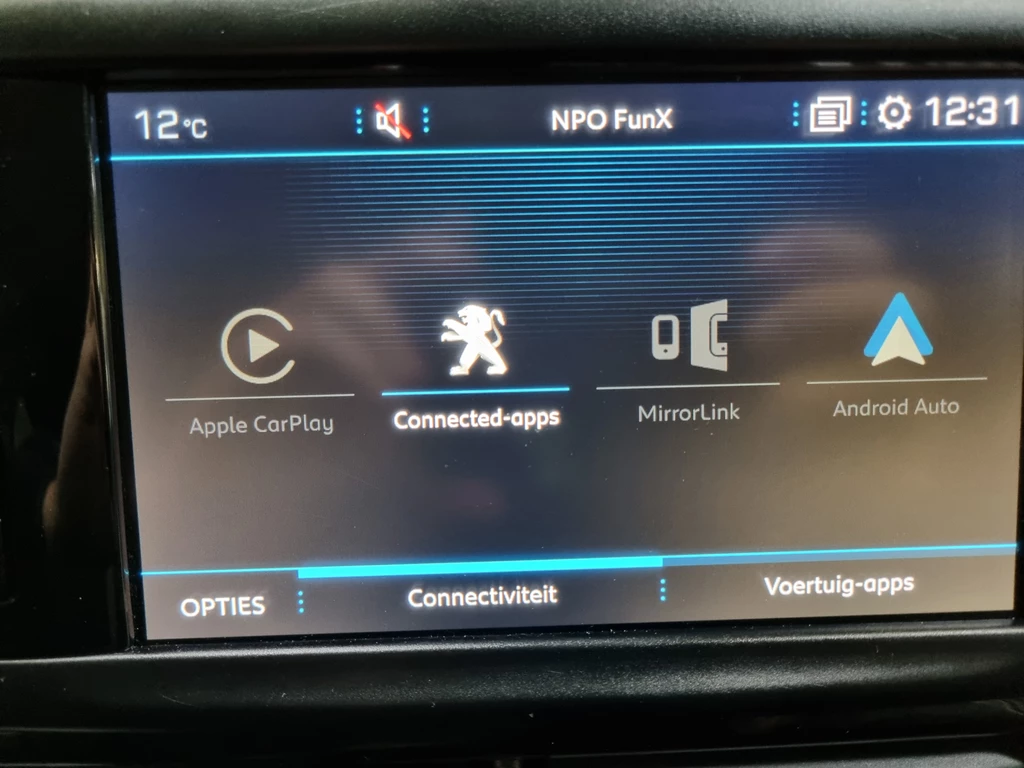 Peugeot 208 – foto 31