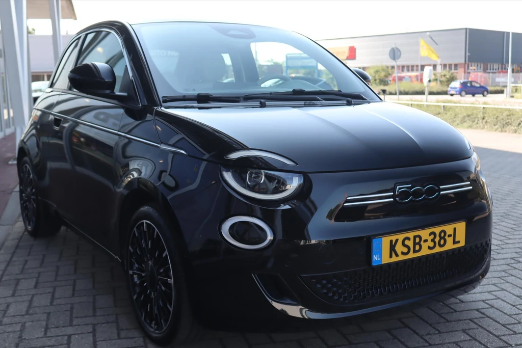 Fiat 500e – foto 6