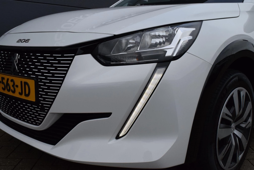 Peugeot e-208 – foto 9