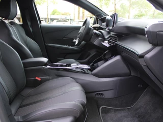 Peugeot e-208 – thumbnail 9