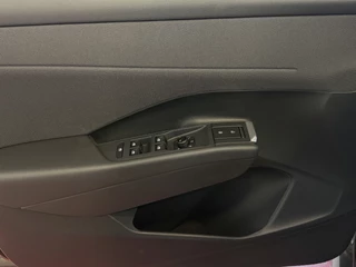 Volkswagen T-Roc – thumbnail 30