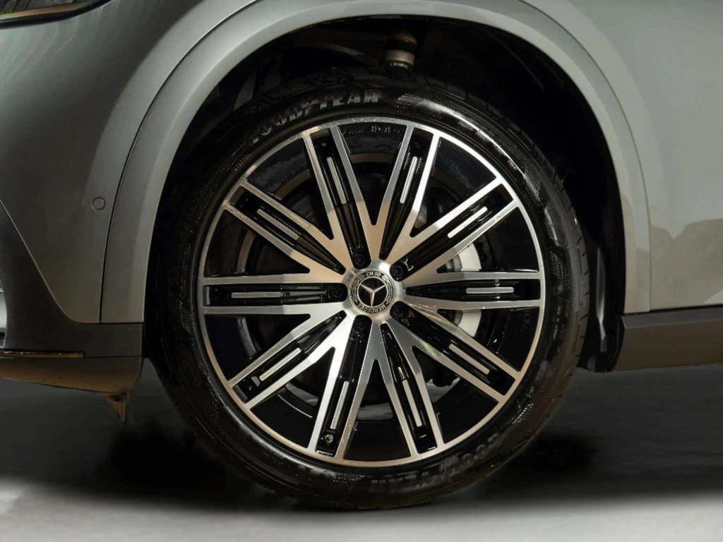 Mercedes-Benz EQE – foto 7