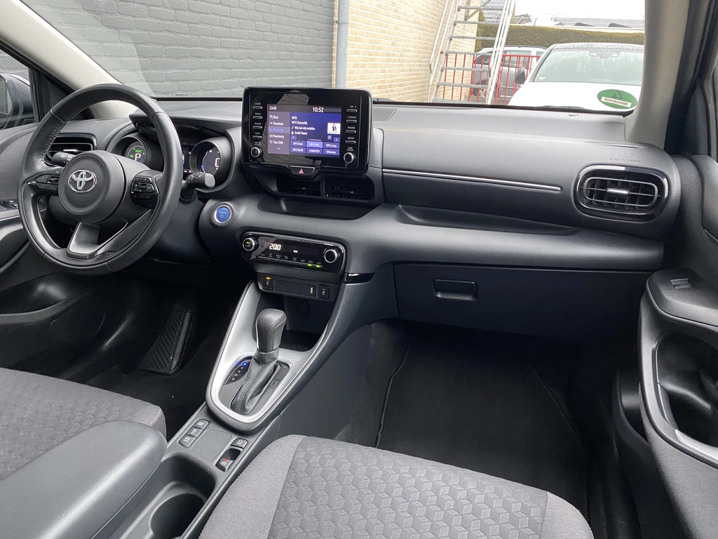 Toyota Yaris – foto 16