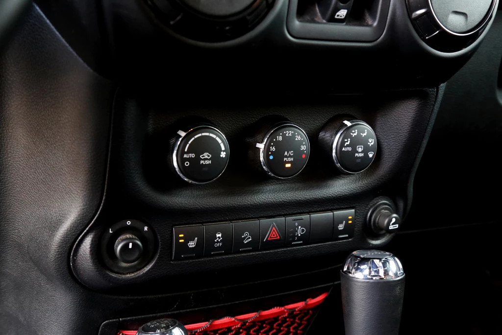 Jeep Wrangler – foto 25