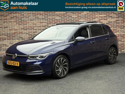 Volkswagen Golf 1.4 eHybrid Style Panoramadak Virtual Massage Camera