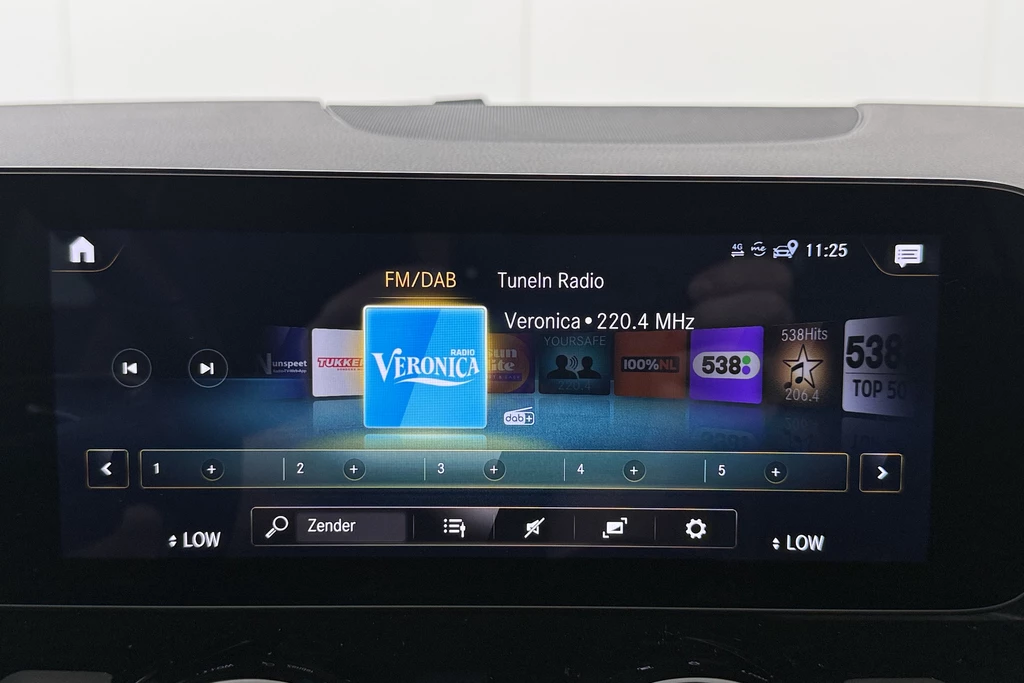 Mercedes-Benz EQA – foto 26