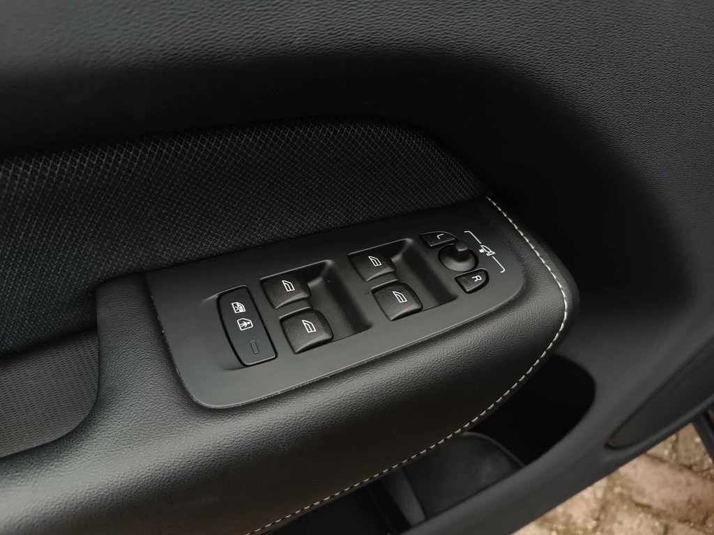 Volvo XC60 – foto 30