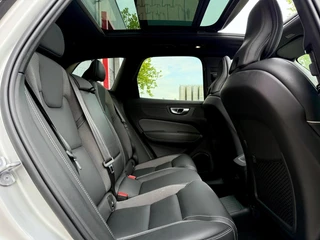 Volvo XC60 – thumbnail 25
