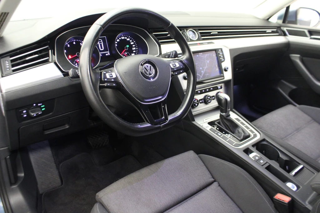Volkswagen Passat – foto 9