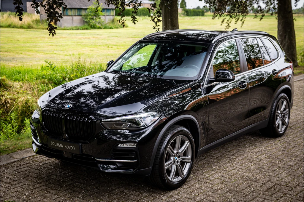 BMW X5 – foto 2