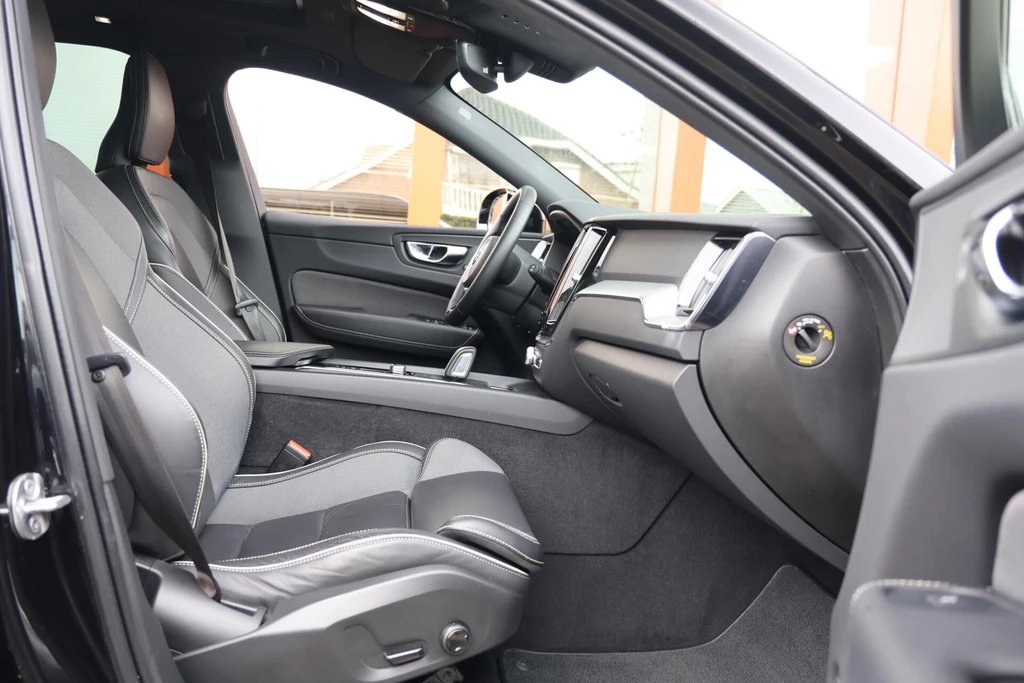 Volvo XC60 – foto 20