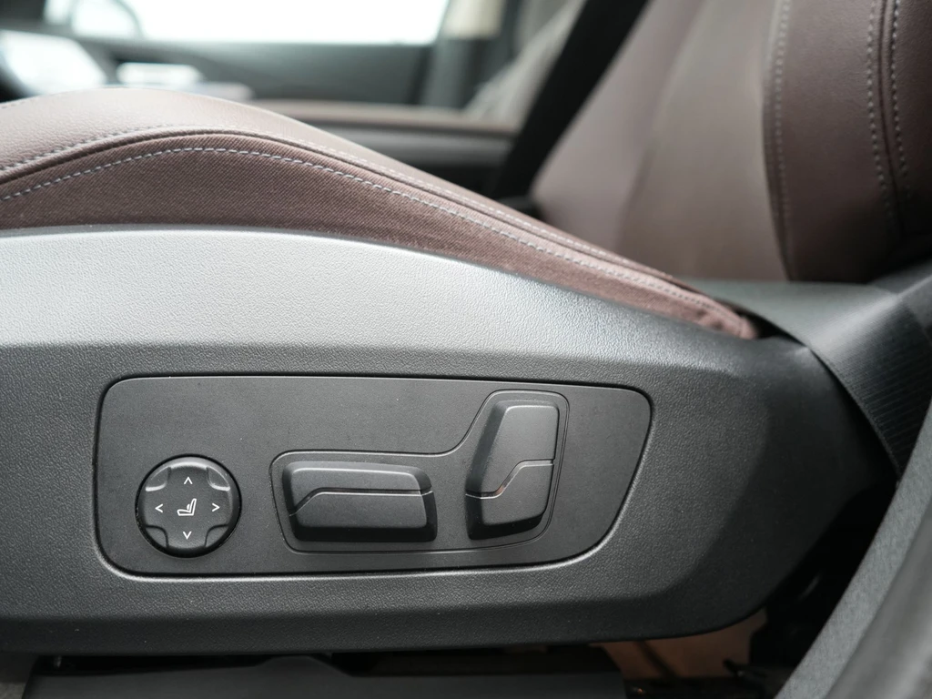 BMW iX1 – foto 21
