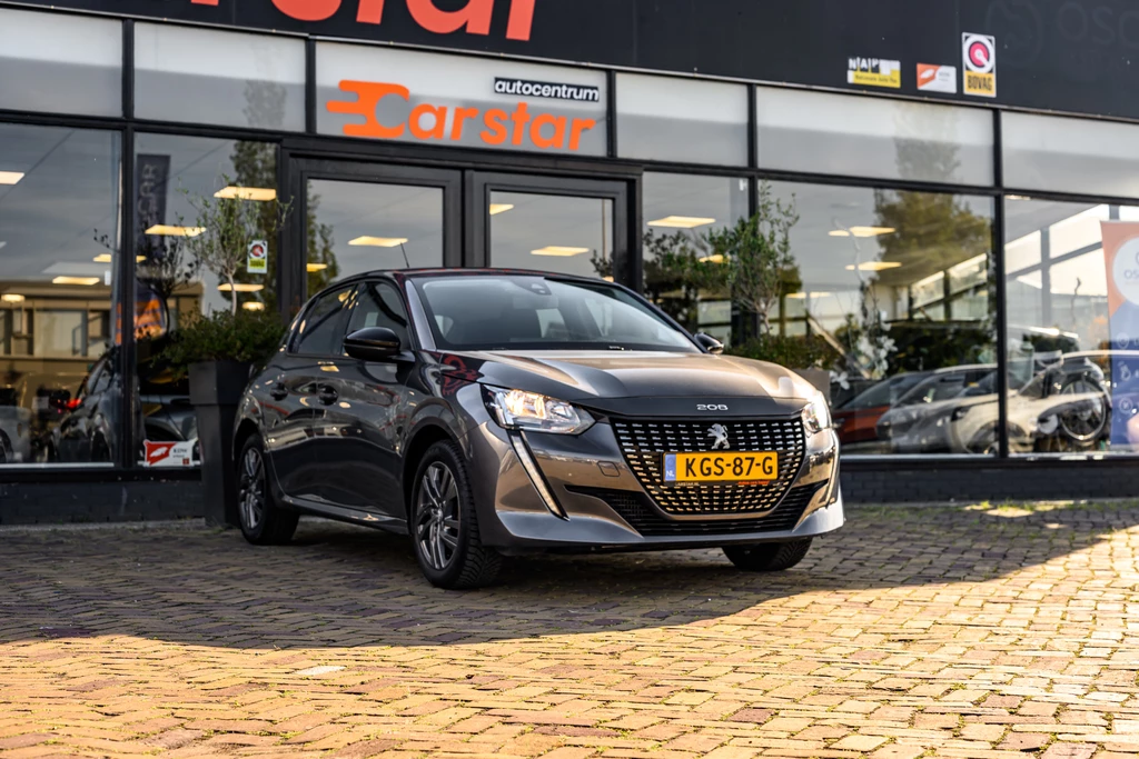 Peugeot 208 – foto 11