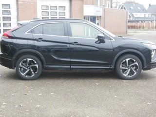 Mitsubishi Eclipse Cross – thumbnail 6