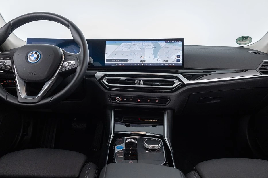 BMW i4 – foto 22