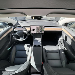 Tesla Model 3 – thumbnail 12