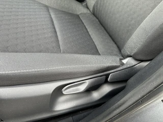 Toyota Yaris – thumbnail 24