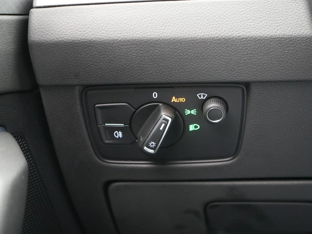 Volkswagen Passat – foto 37