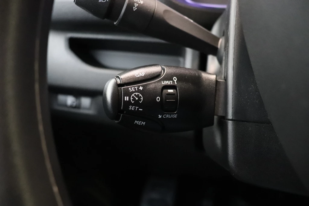 Opel Vivaro – foto 21