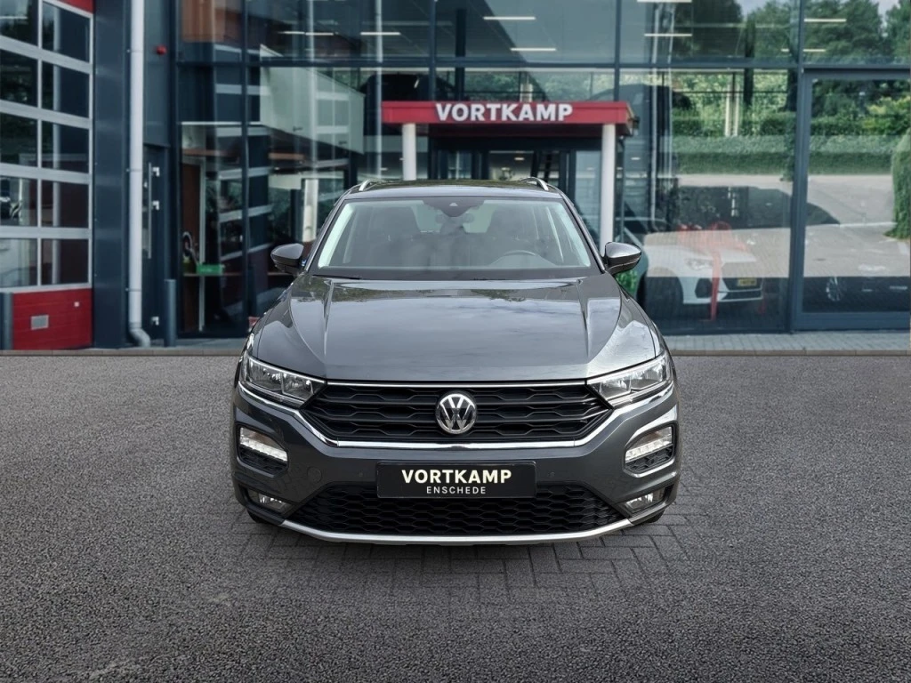 Volkswagen T-Roc – foto 8