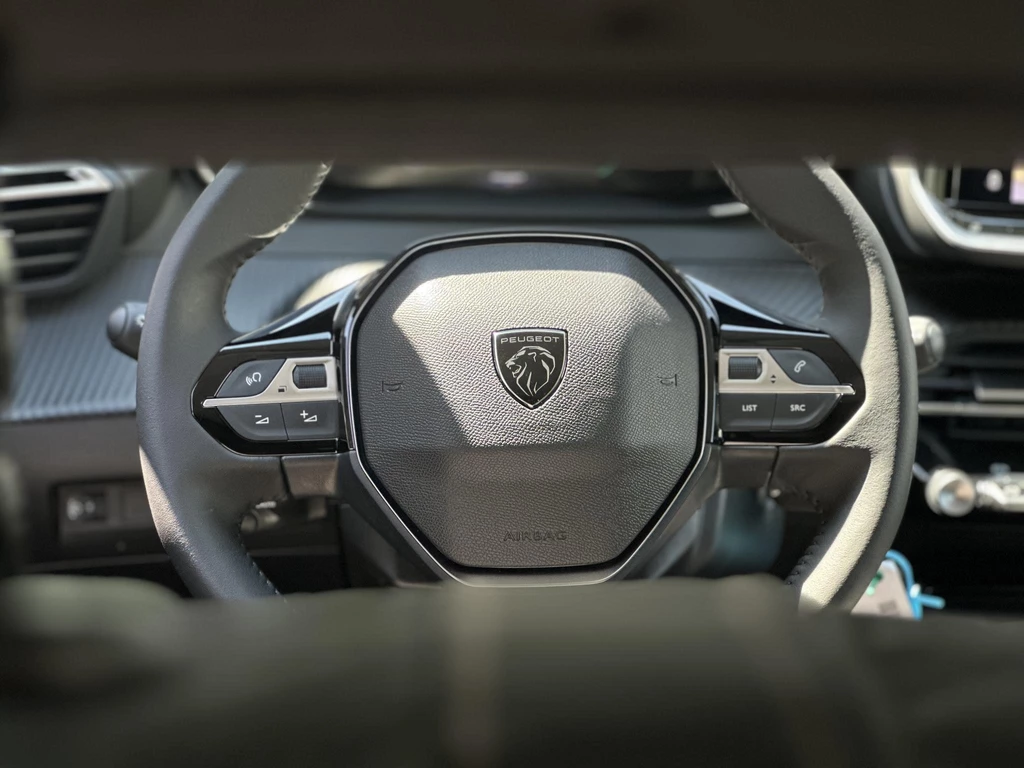 Peugeot 208 – foto 25
