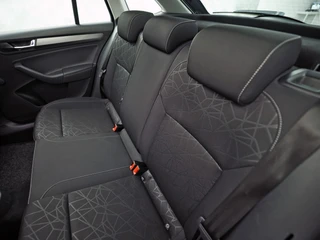 Škoda Rapid – thumbnail 18