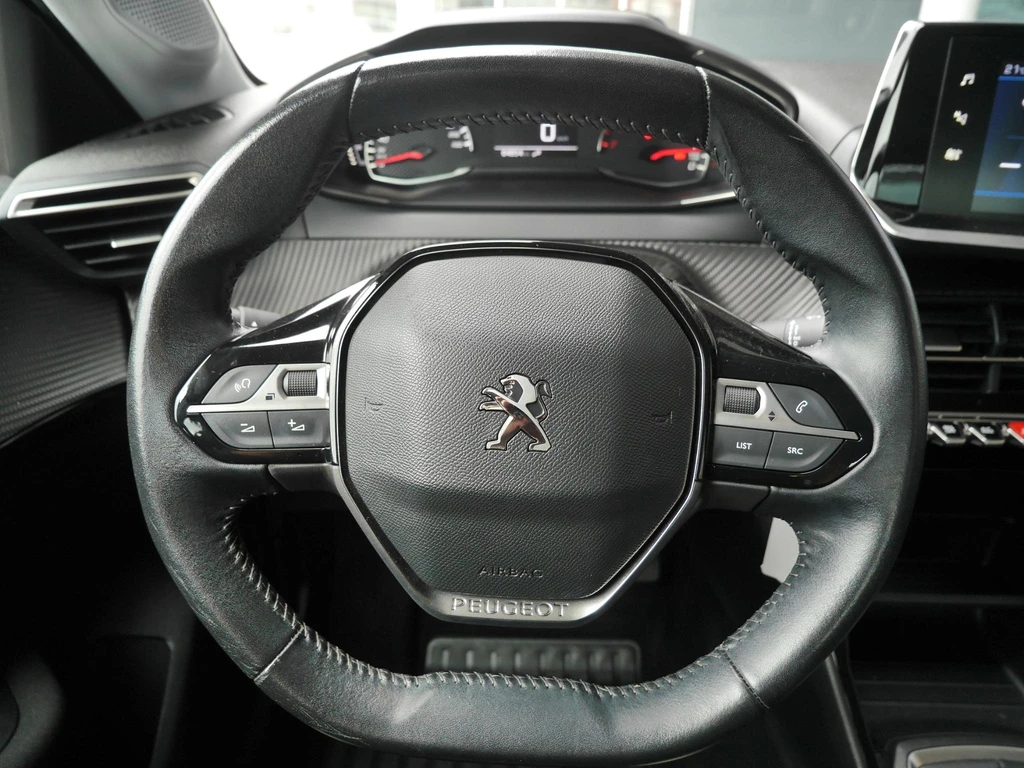 Peugeot 208 – foto 13