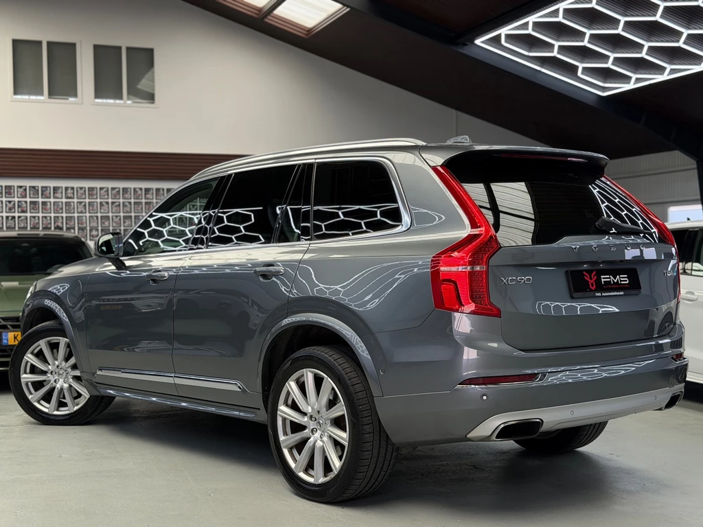 Volvo XC90 – foto 3