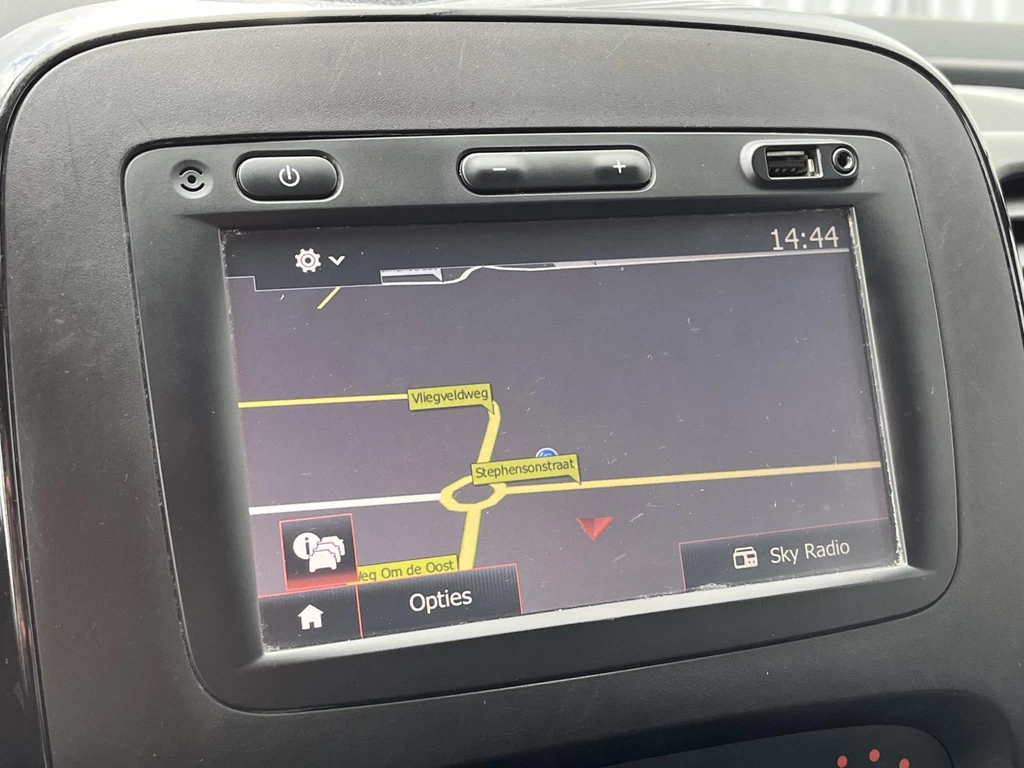 Opel Vivaro – foto 15