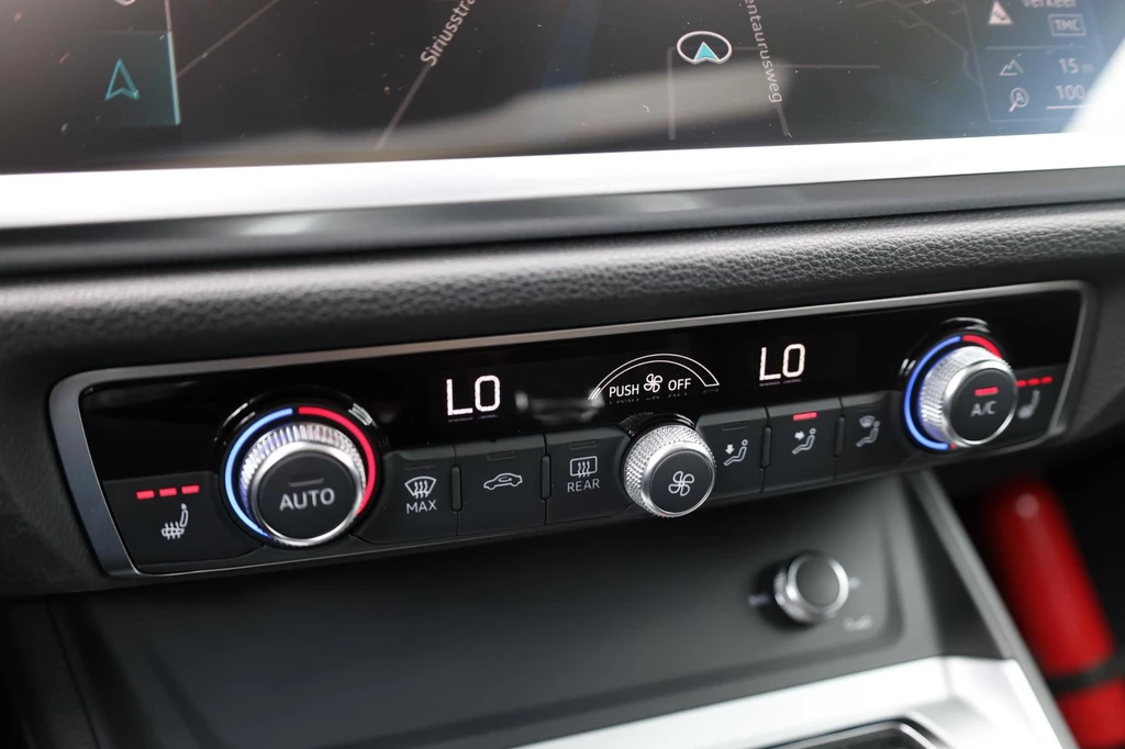 Audi Q3 – foto 18