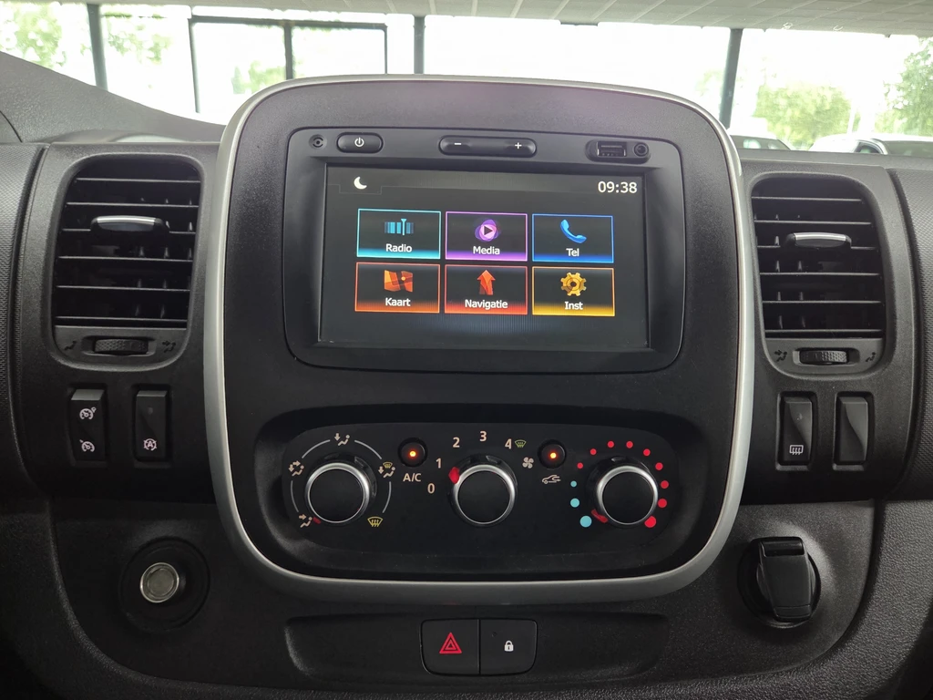 Renault Trafic – foto 30