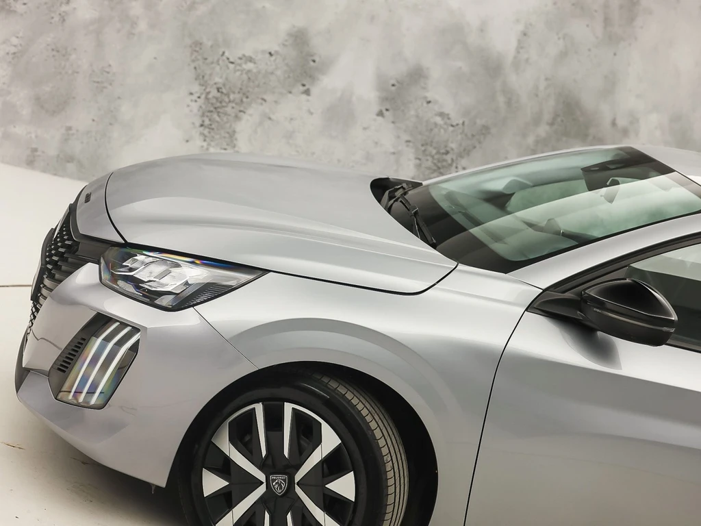 Peugeot 208 – foto 34