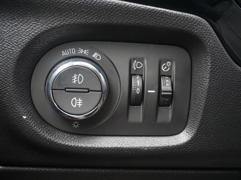 Opel Corsa-e – foto 14