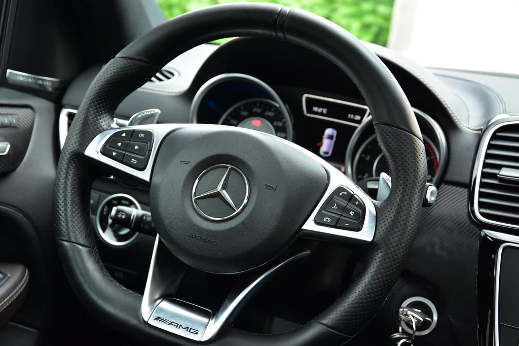 Mercedes-Benz GLE – foto 17