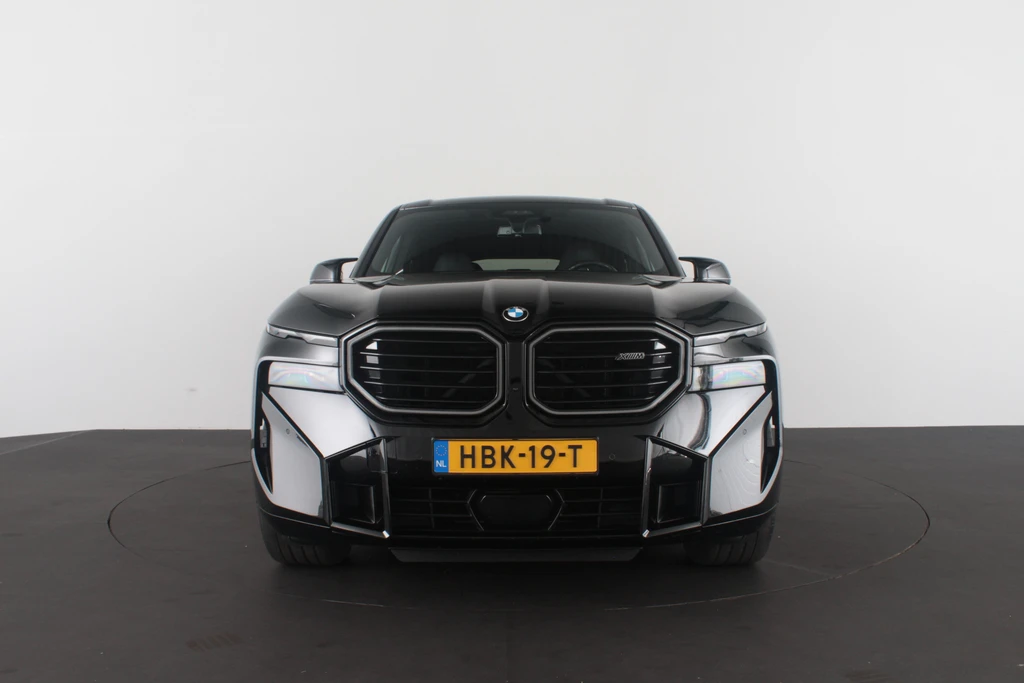 BMW XM – foto 10