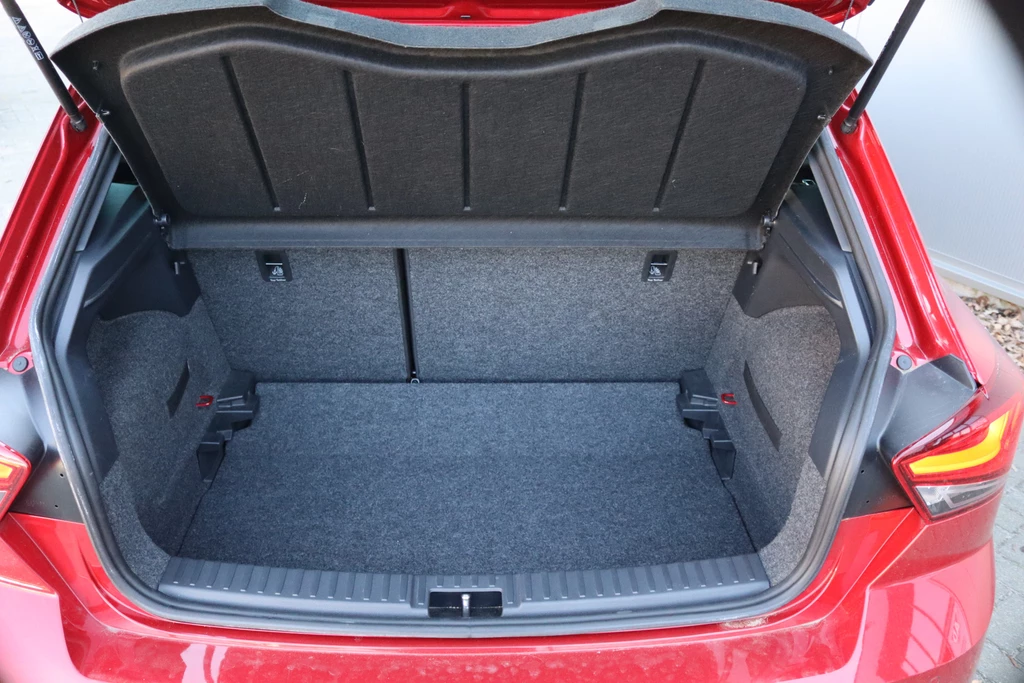SEAT Ibiza – foto 28