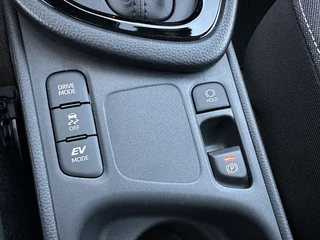 Toyota Yaris – thumbnail 24