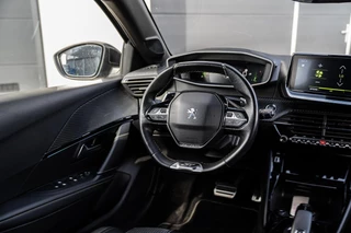 Peugeot 208 – thumbnail 12