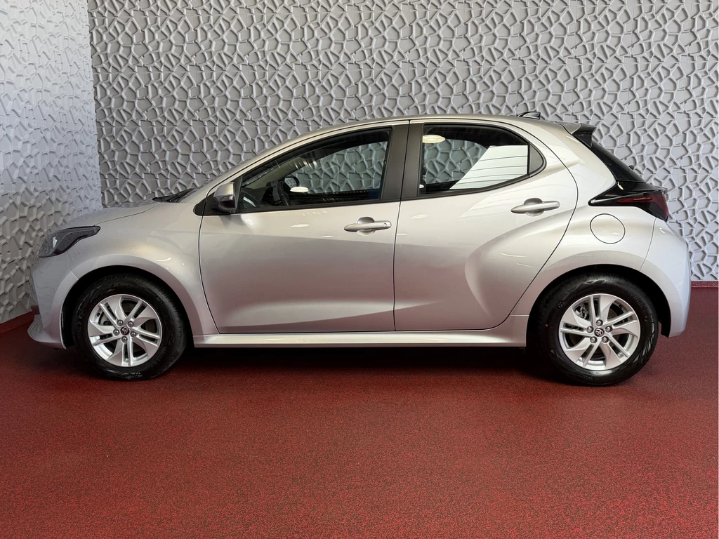 Toyota Yaris – foto 2