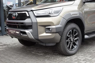 Toyota Hilux – thumbnail 1