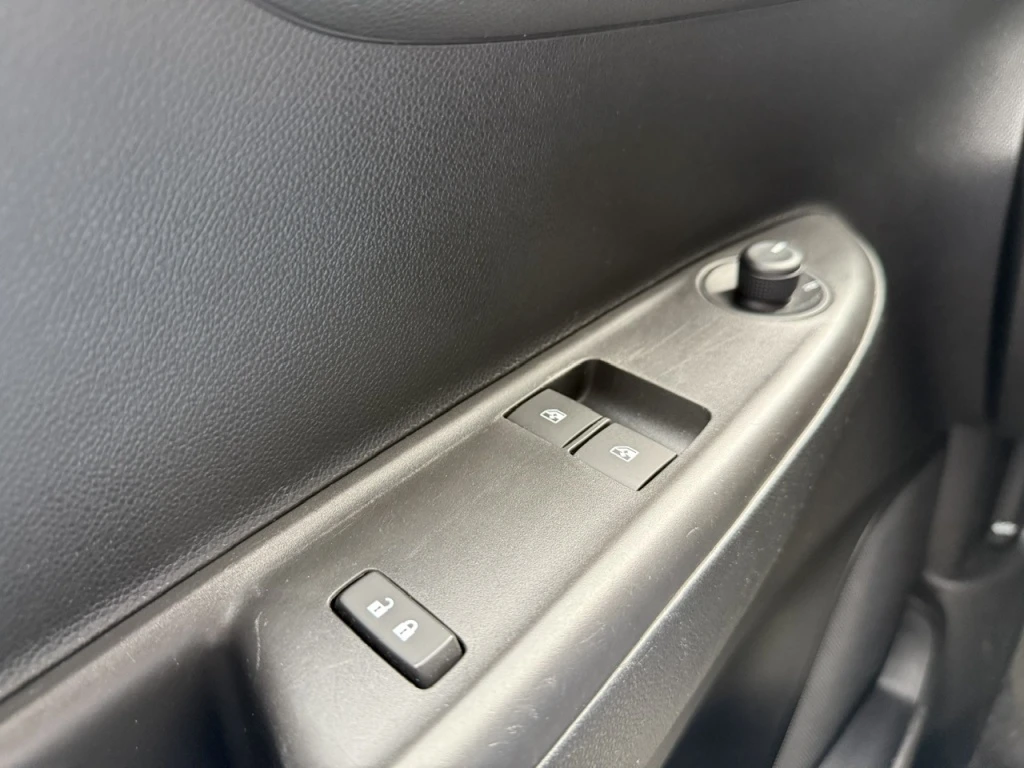 Opel KARL – foto 30