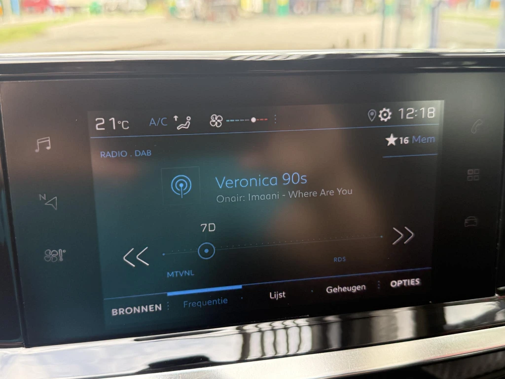 Peugeot 208 – foto 20