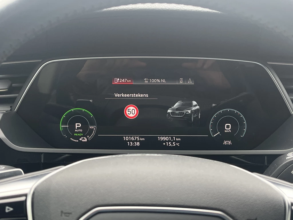 Audi e-tron – foto 11